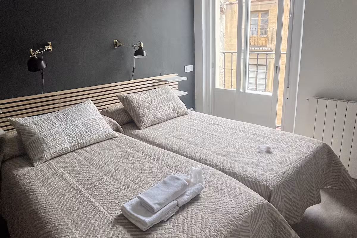 Habitación con 2 camas individuales