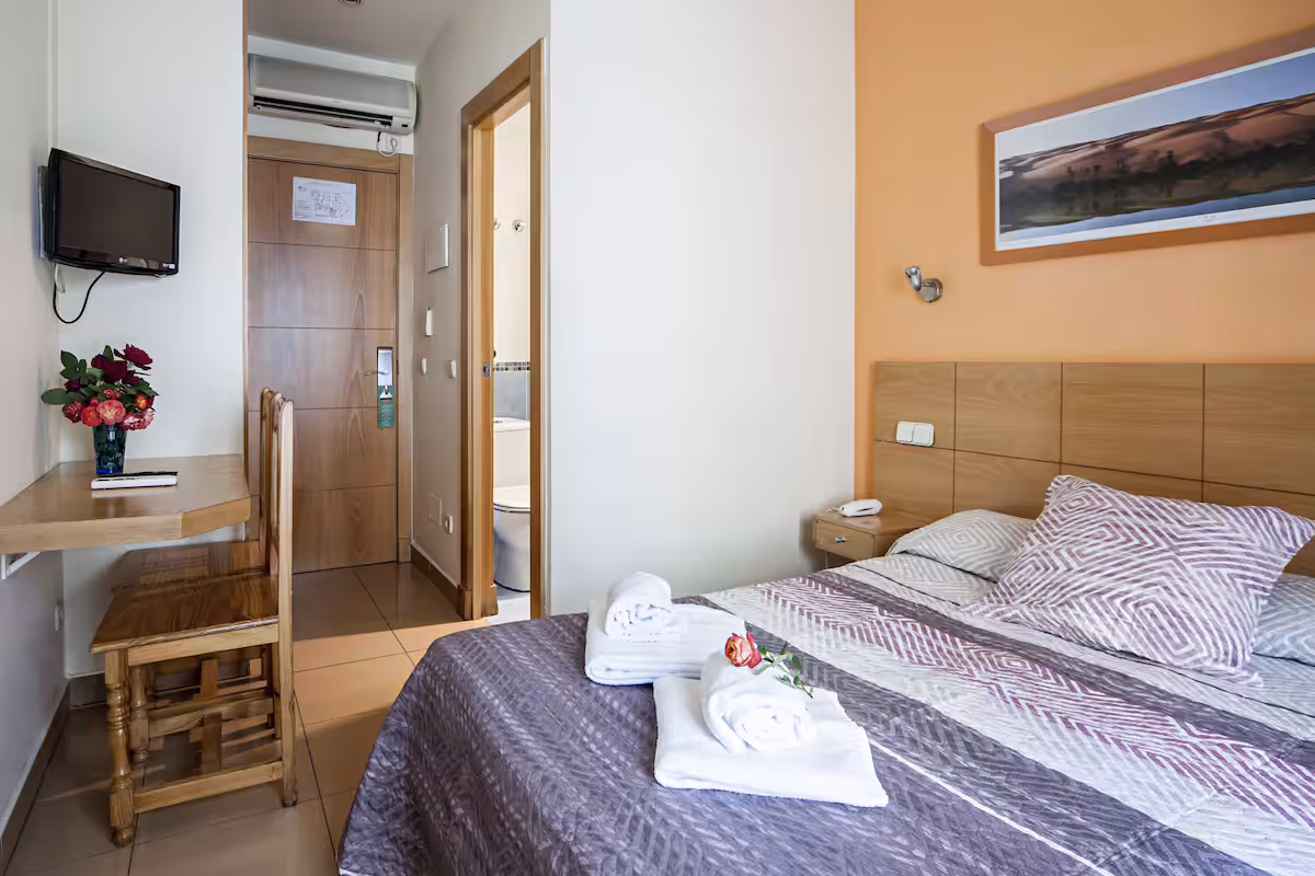 Habitación con 1 cama doble o 2 individuales